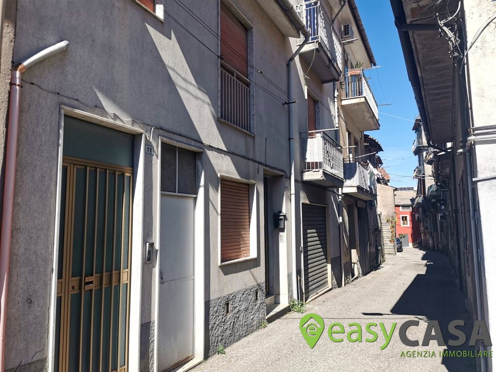 Casa con ingresso indipendente ad Acerno (SA)