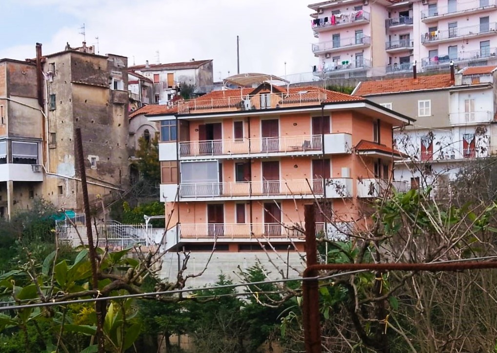 Appartamento a pochi passi dal centro Montecorvino Rovella